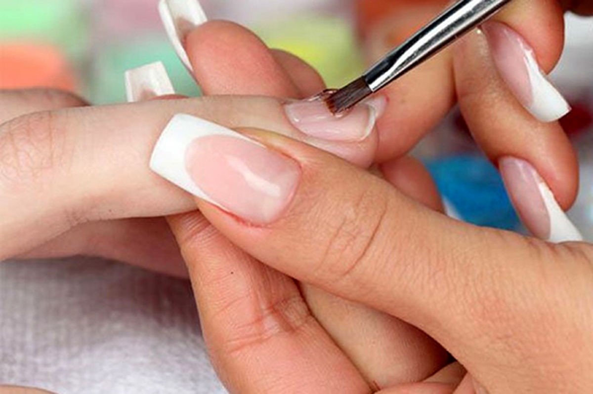 کاشت ناخن