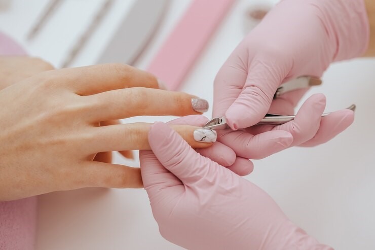 کاشت ناخن
